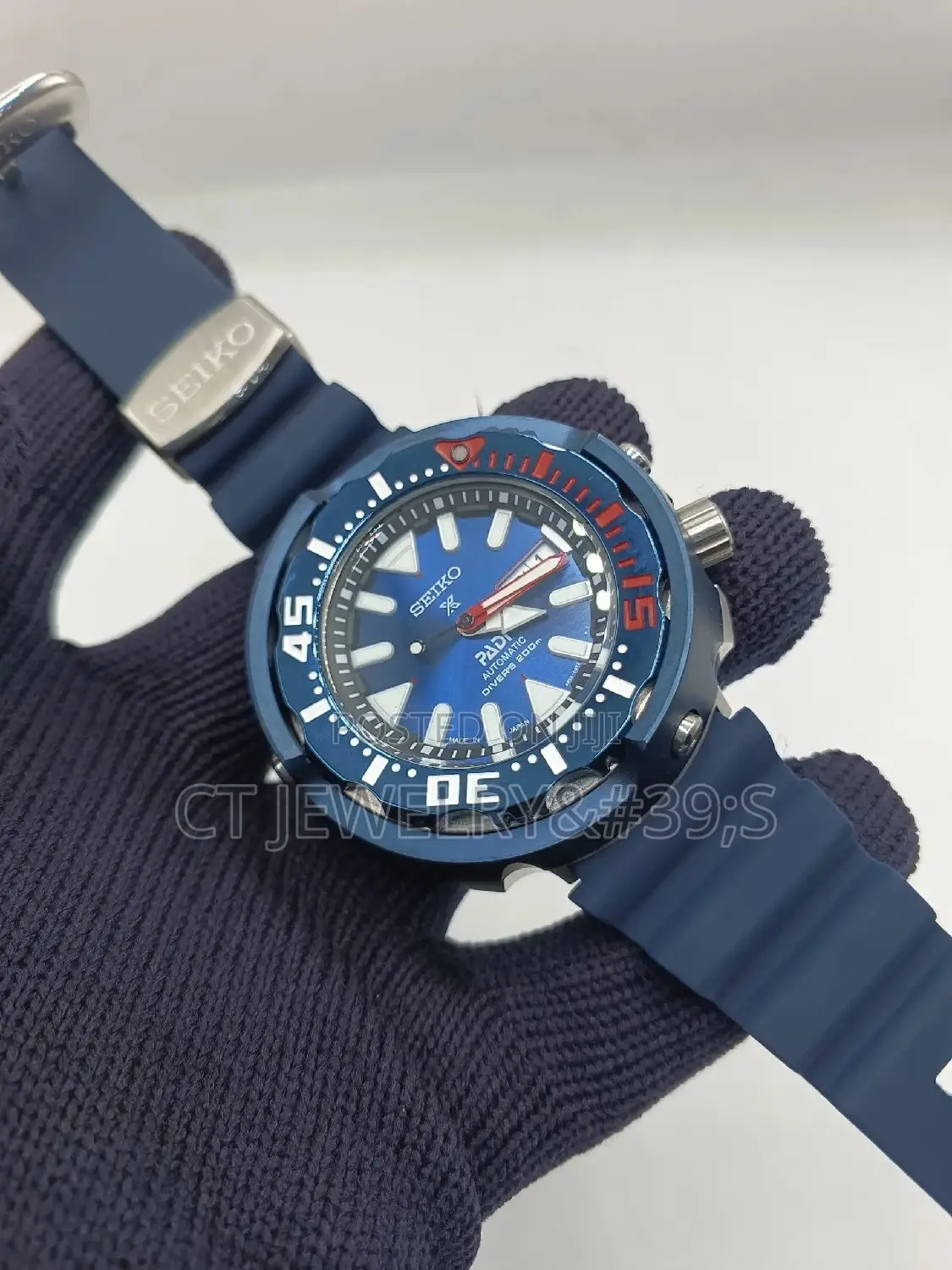 Original Authentic Seiko Wristwatch Rubber Strap