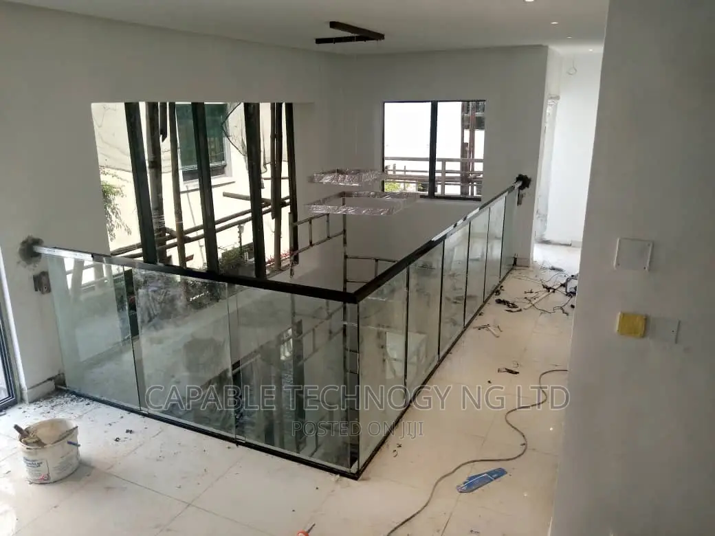 Balcony Glass Handrails