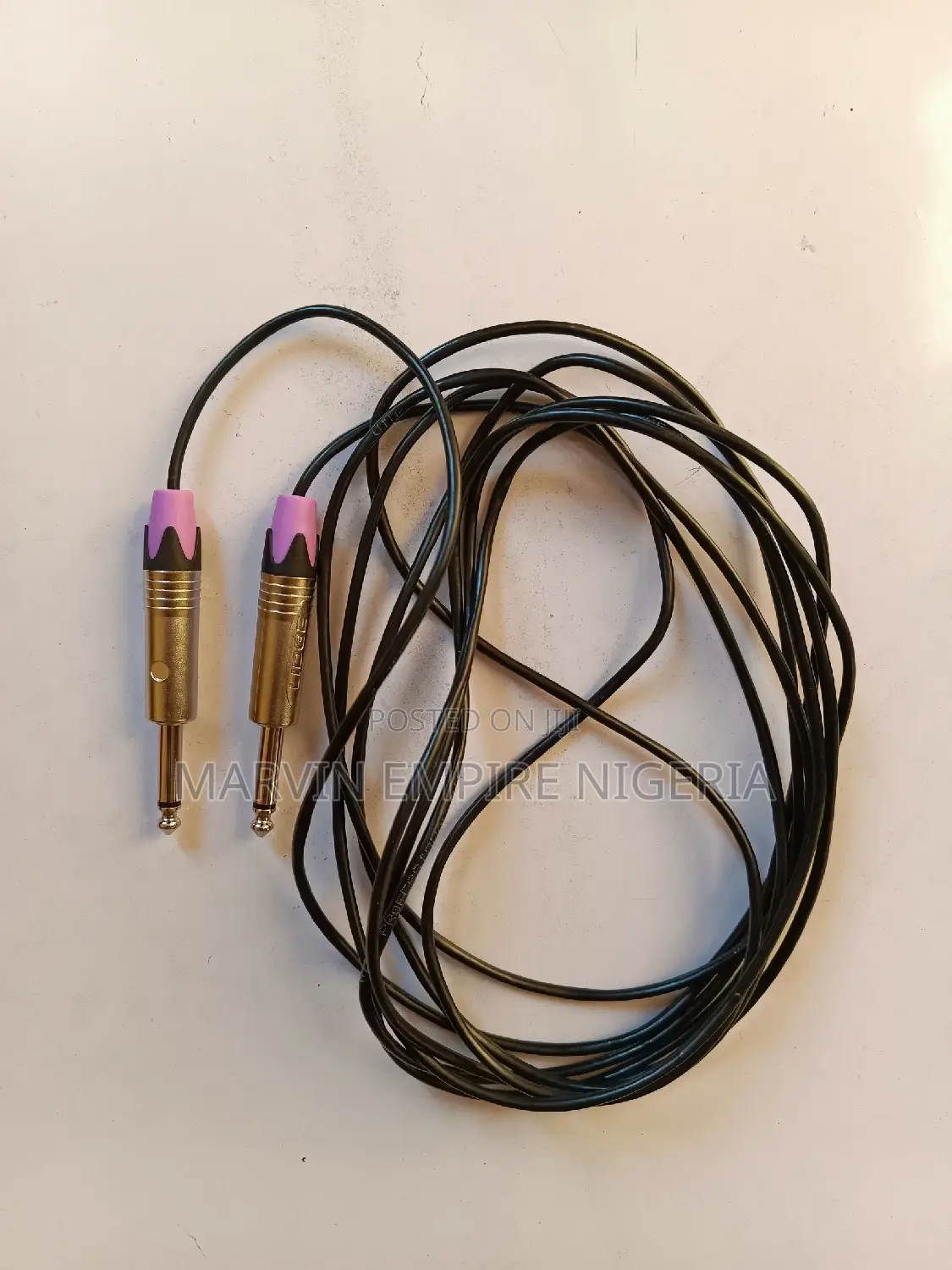 Black Jack to Jack Cable for Speakers Keyboards 5 Yards