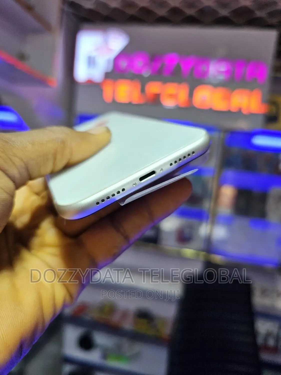 Apple iPhone 11 128 GB White
