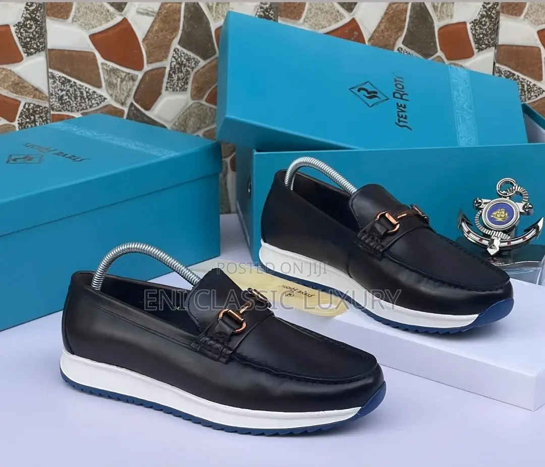 High Quality Luxury Outfit Rossi Flat Shoes Available