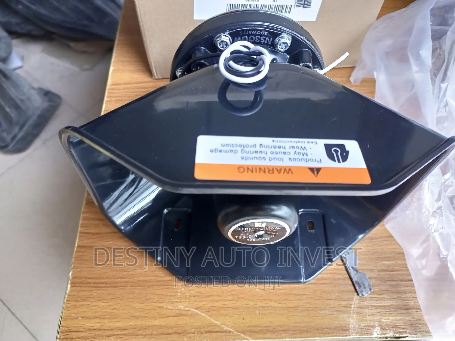 Original Siren and Amplifier