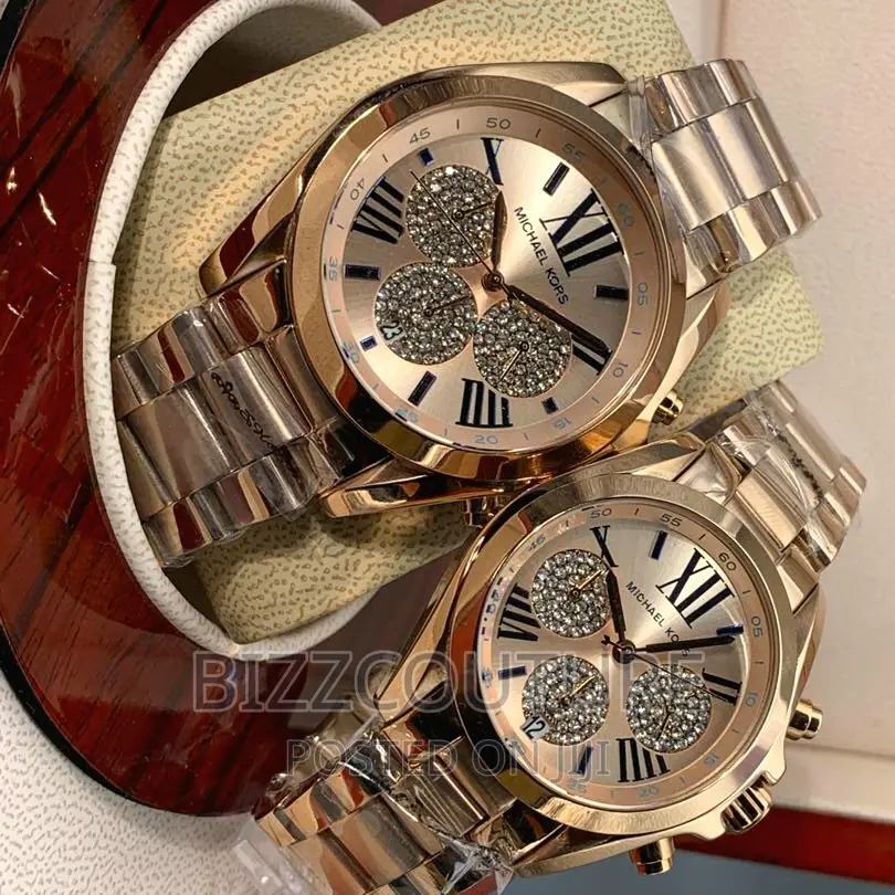 Original MICHAEL KORS Couples Gold Chain Available in Store