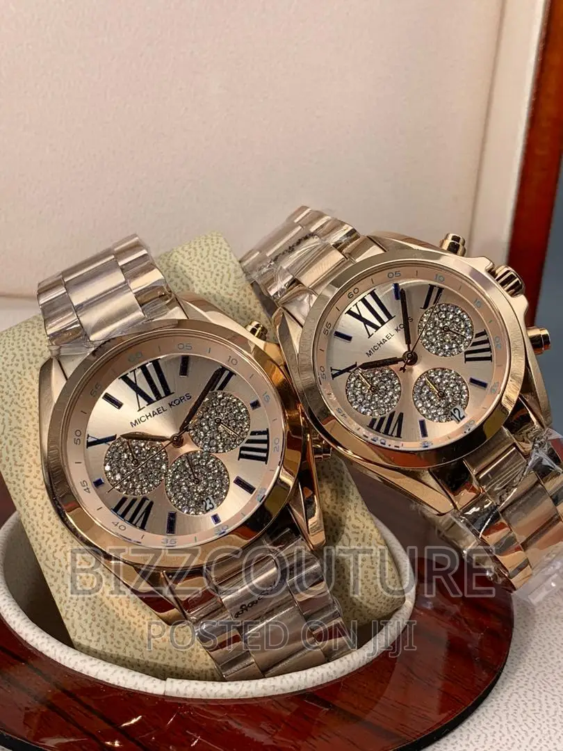 Original MICHAEL KORS Couples Gold Chain Available in Store