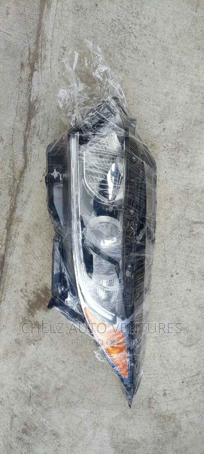 Head Lamp Honda HR-V 2018 - 2020 Model