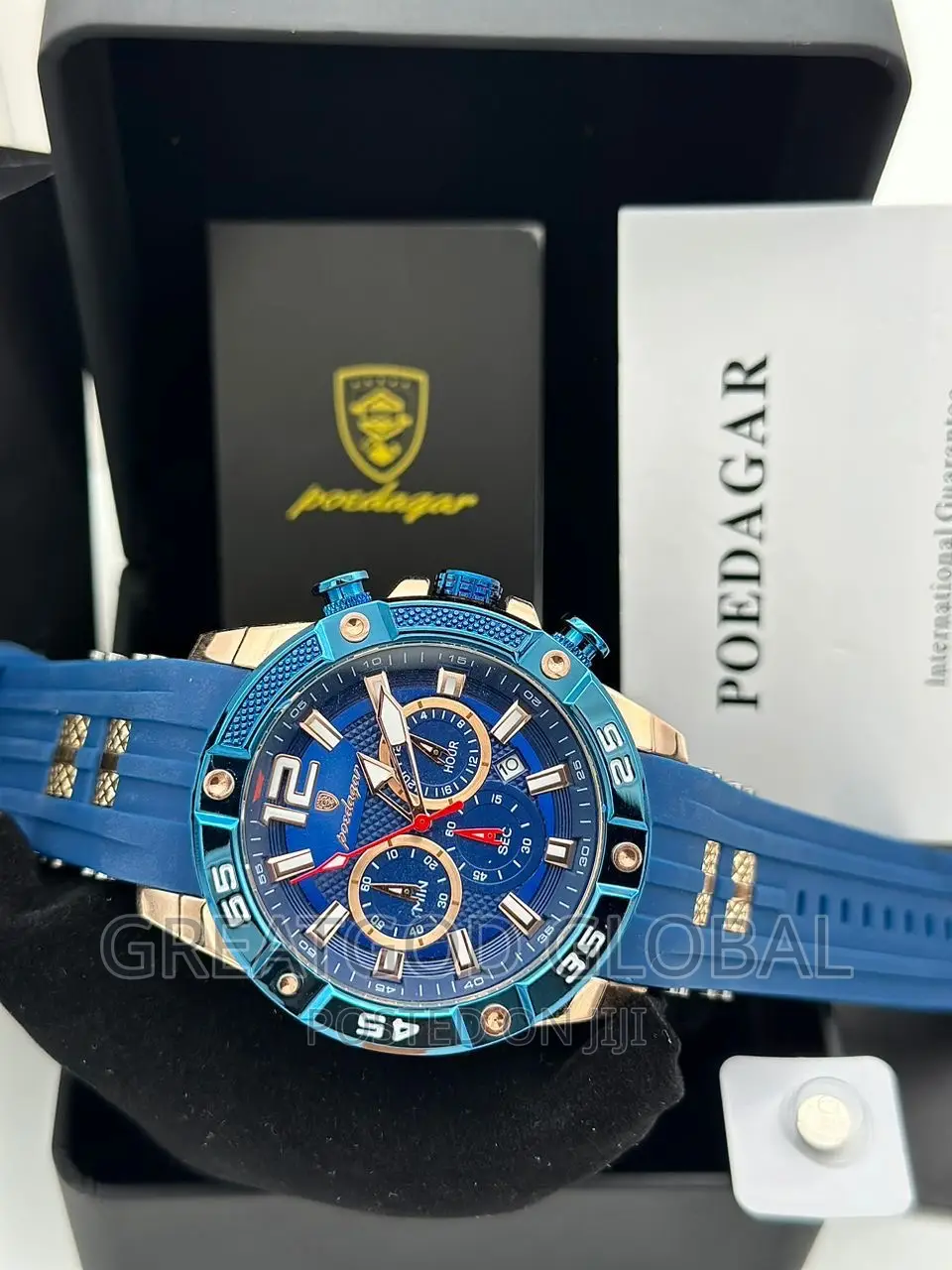 Poedagar Quartz Chronograph Movement Wristwatch.
