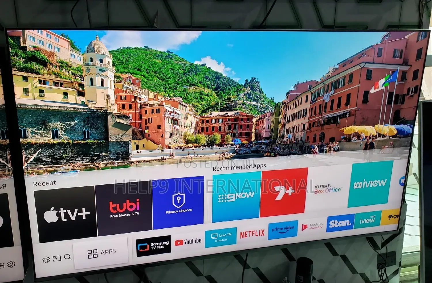 FRAMELESS 65” Samsung Premium UHD Smart TV