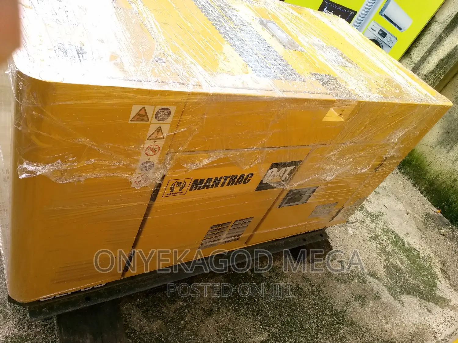 Mantrac Soundproof Diesel Generator 30kva