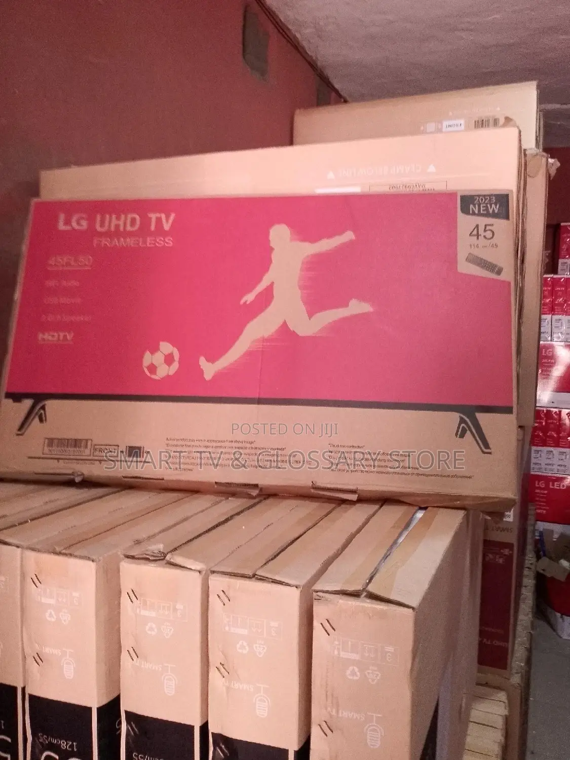45inches LG With Buildin Streaming Service