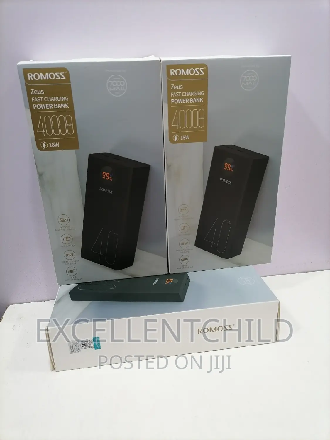 Romoss Zeus Fast Charging Power Bank 40000mah 18W