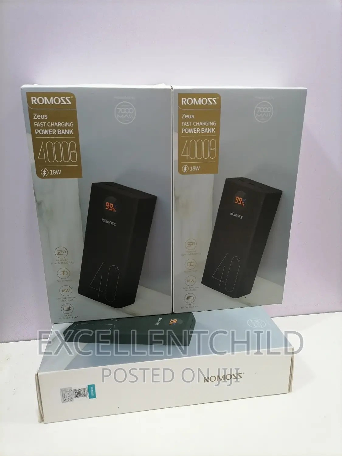 Romoss Zeus Fast Charging Power Bank 40000mah 18W