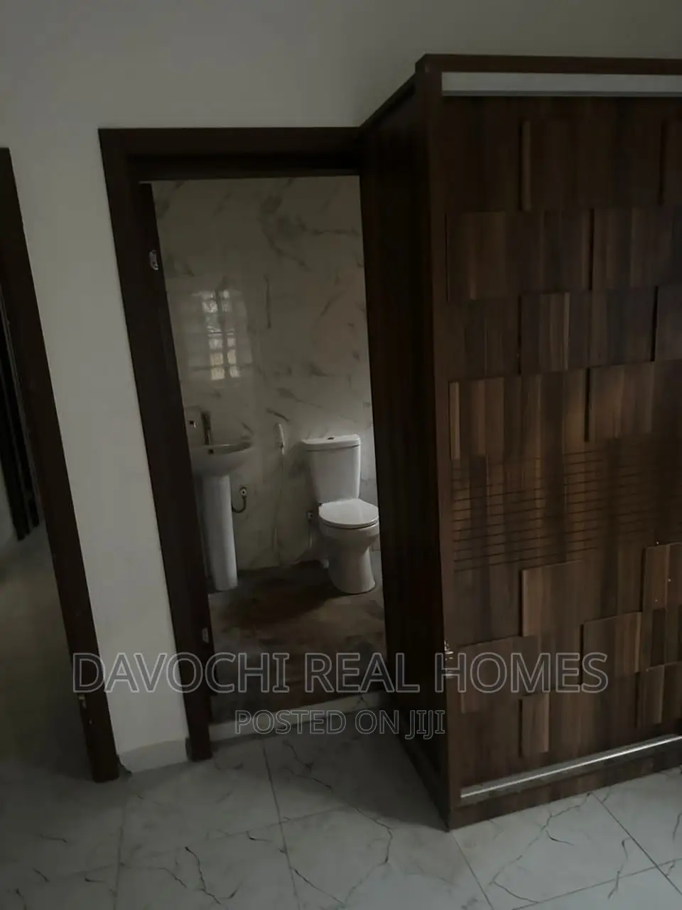 2bdrm Apartment in Ogombo/ Sangotedo, Ajah for rent