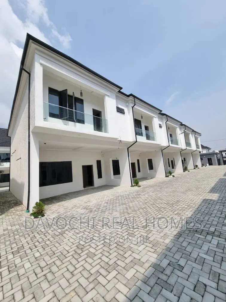 4bdrm Duplex in Ikota Villa, Lekki for rent