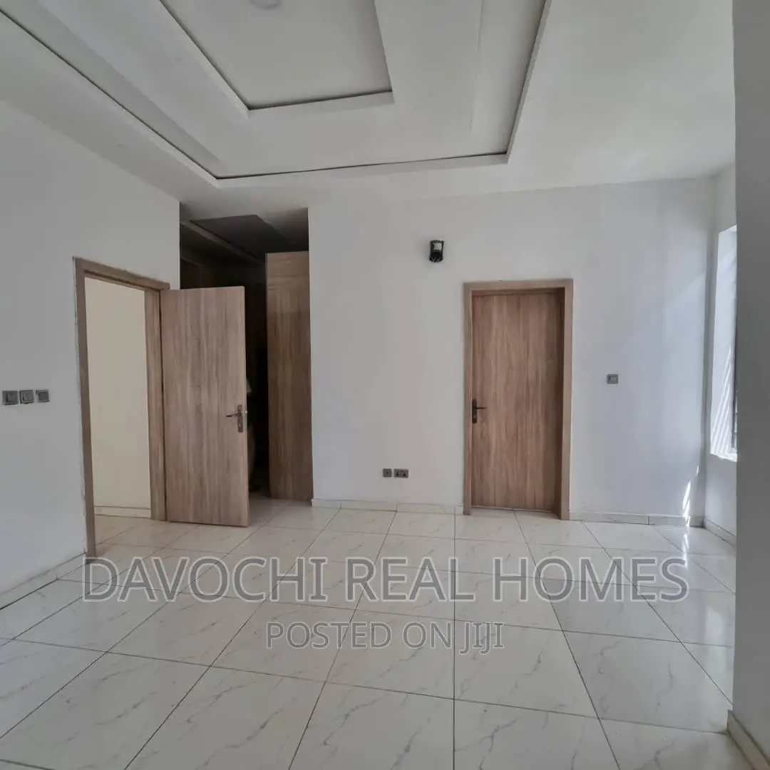 4bdrm Duplex in Ikota, Lekki for rent