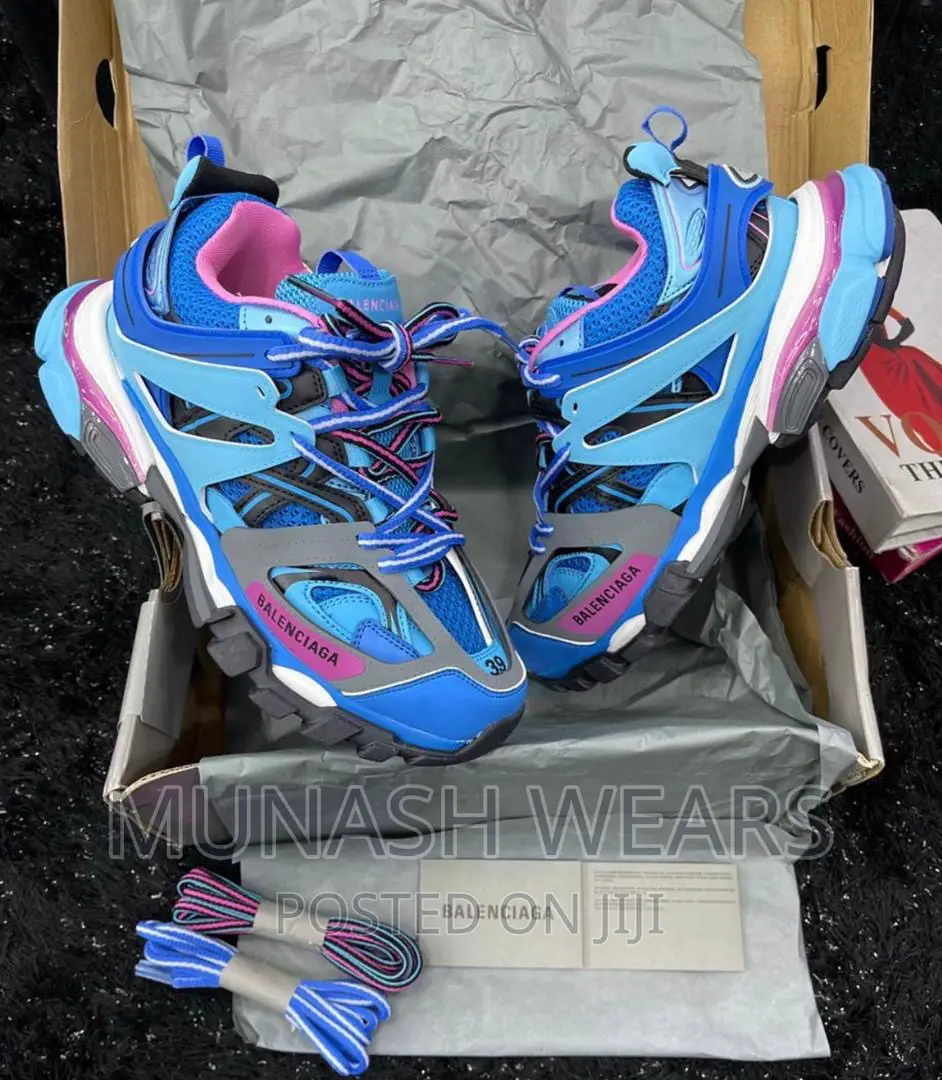Luxury BALENCIAGA Track Sneakers