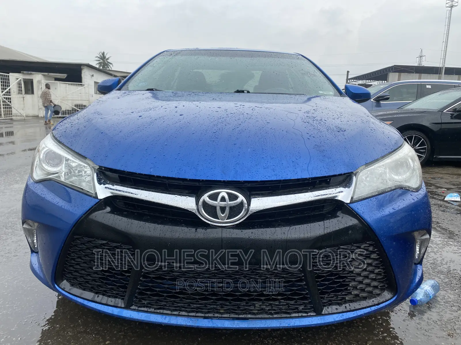 Toyota Camry 2017 Blue