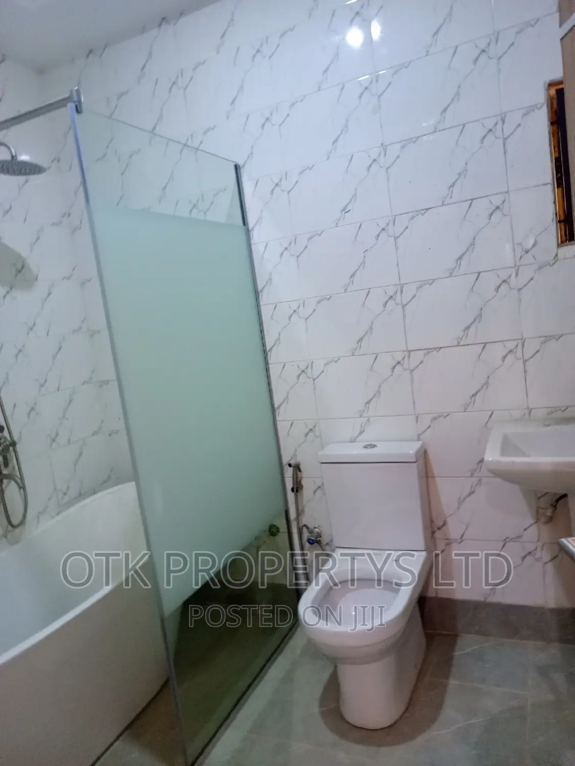 Furnished 4bdrm Duplex in Katampe Extension for sale