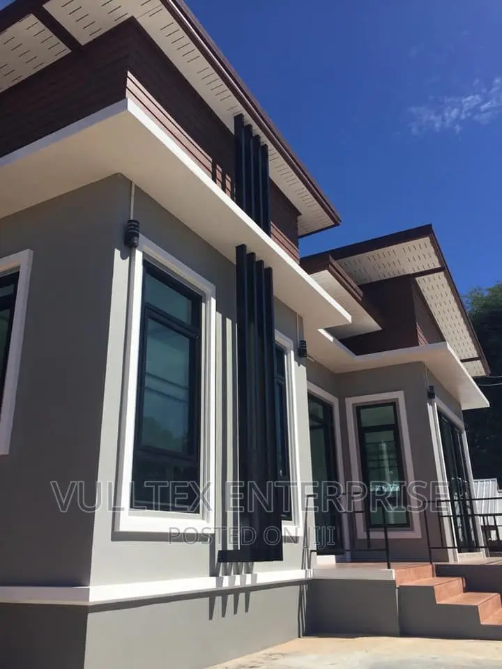 Contemporary Casement Aluminum Framed Windows