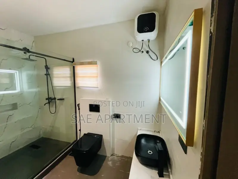 Beautifully Furnished Two Bedroom Shortlet