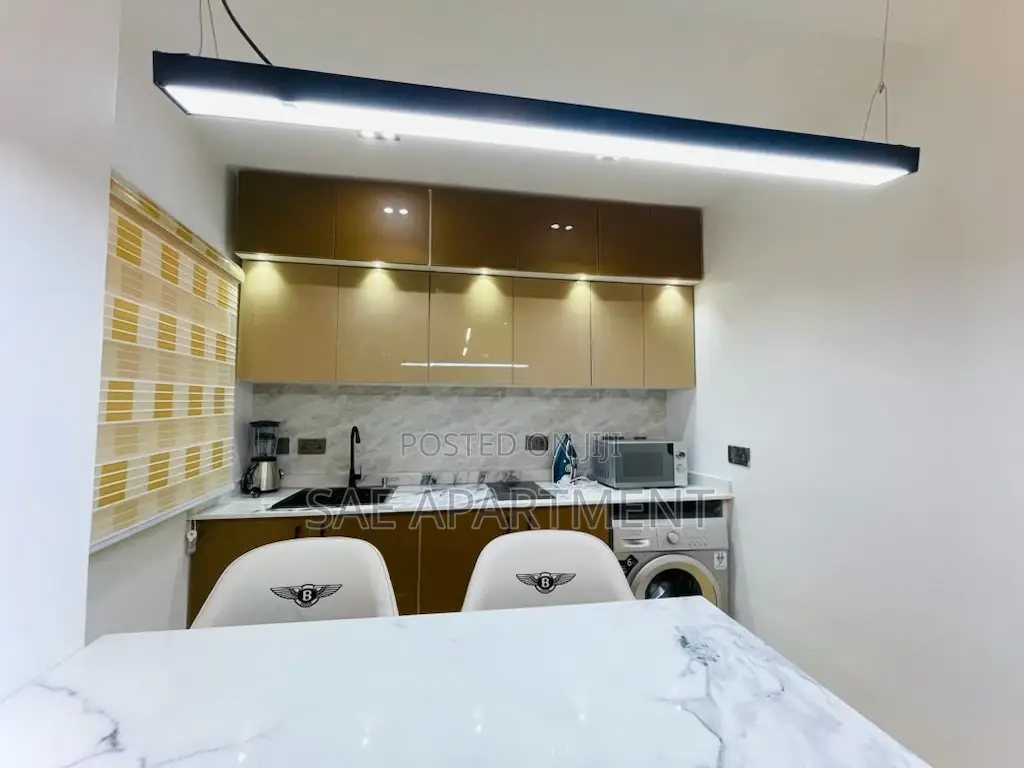 Beautifully Furnished Two Bedroom Shortlet