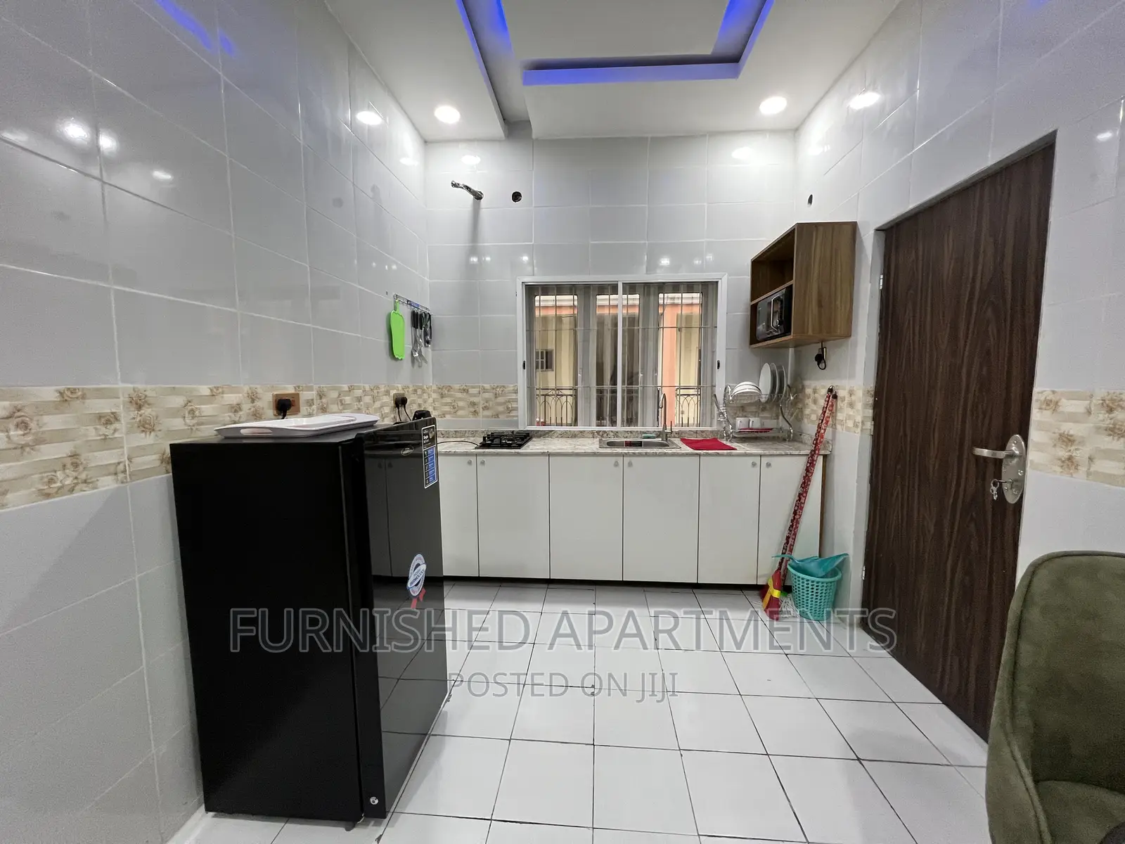 Shortlet 1bedroom With Kitchen Wifi 24hrs Light