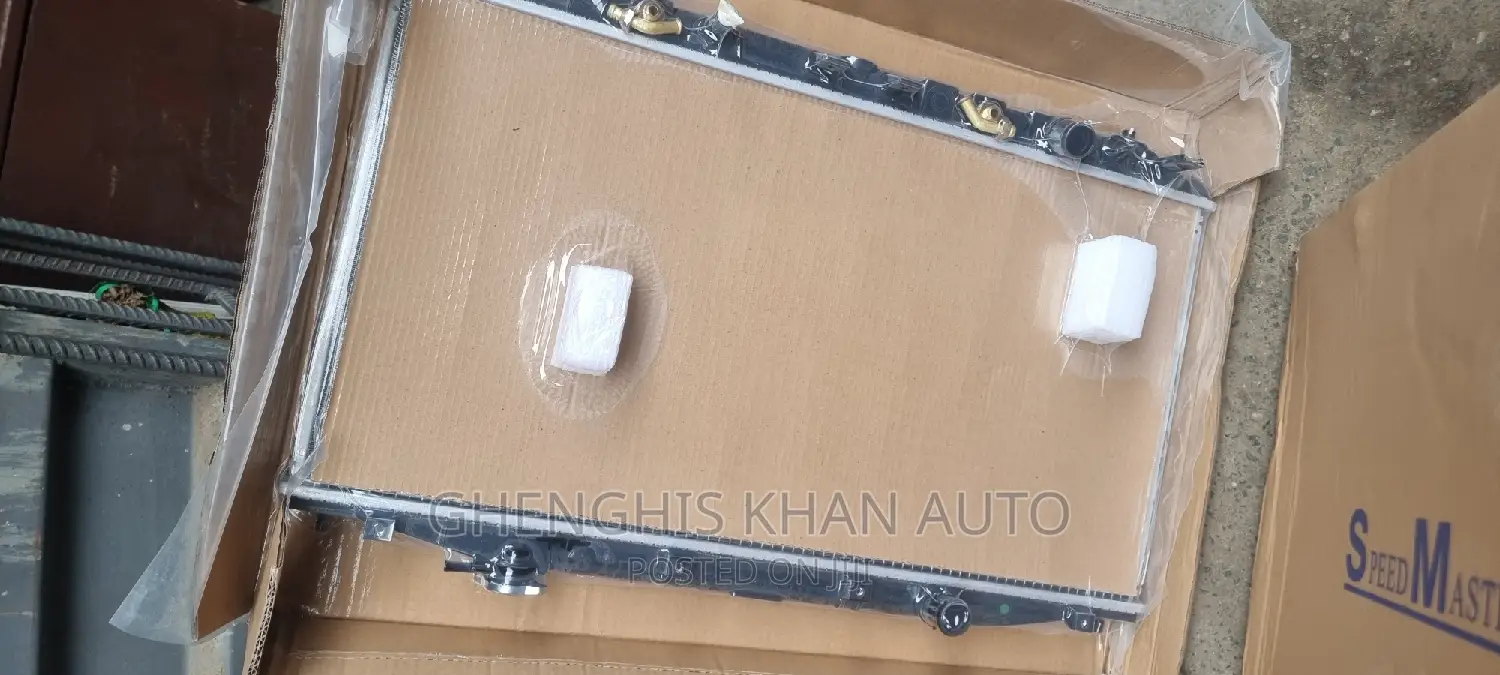 Radiator for Civic/ Cr-v/ Crosstour and Accord