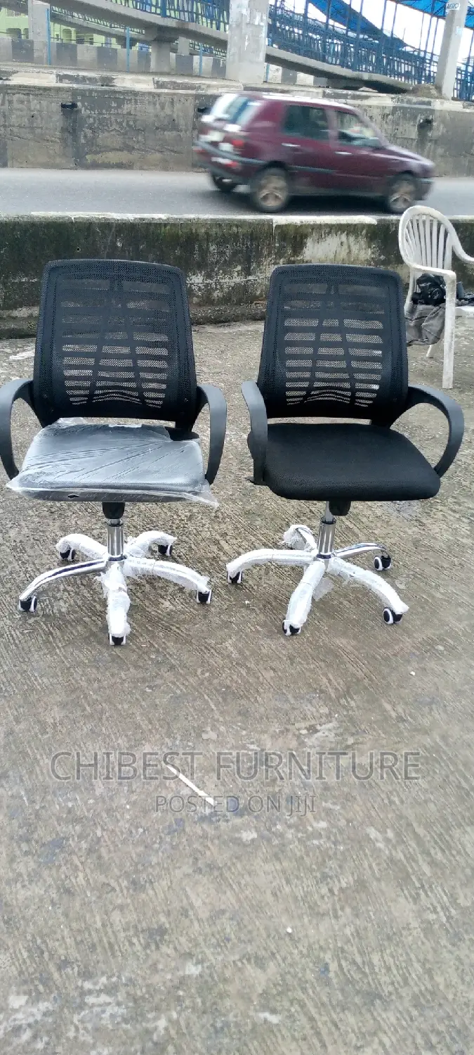 Standard and Comfy Office Chair