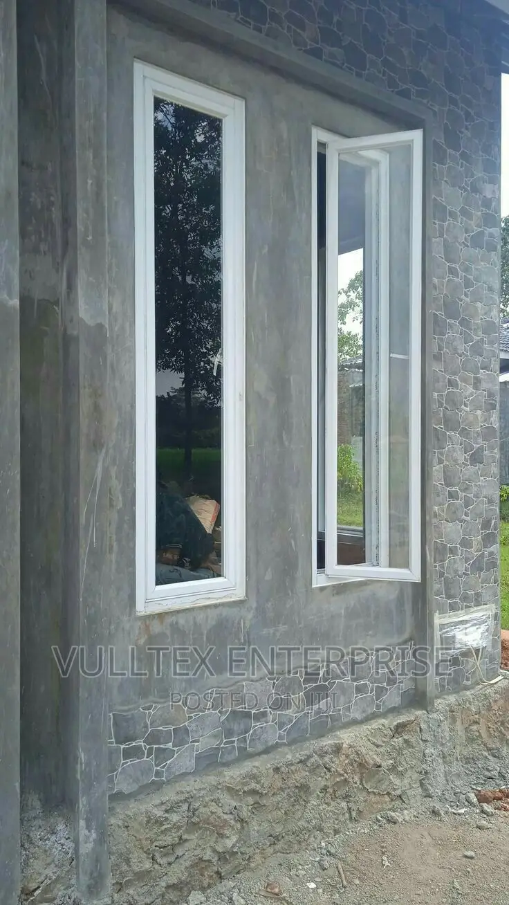 Aluminum Windows (Casement)