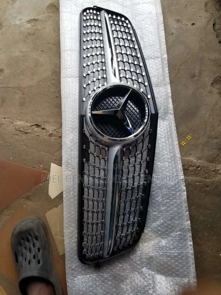 C300 2014 Front Bumper Grill