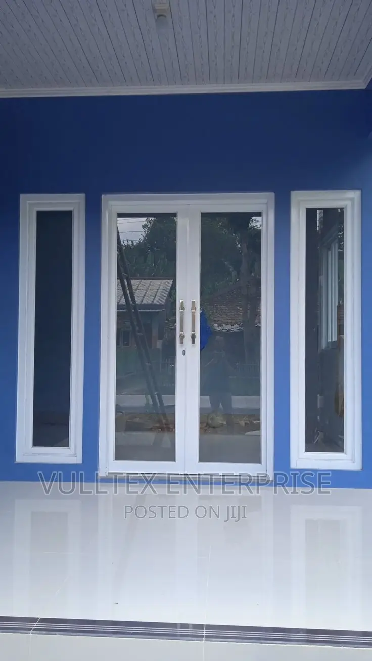 Double Glass Door + Fix