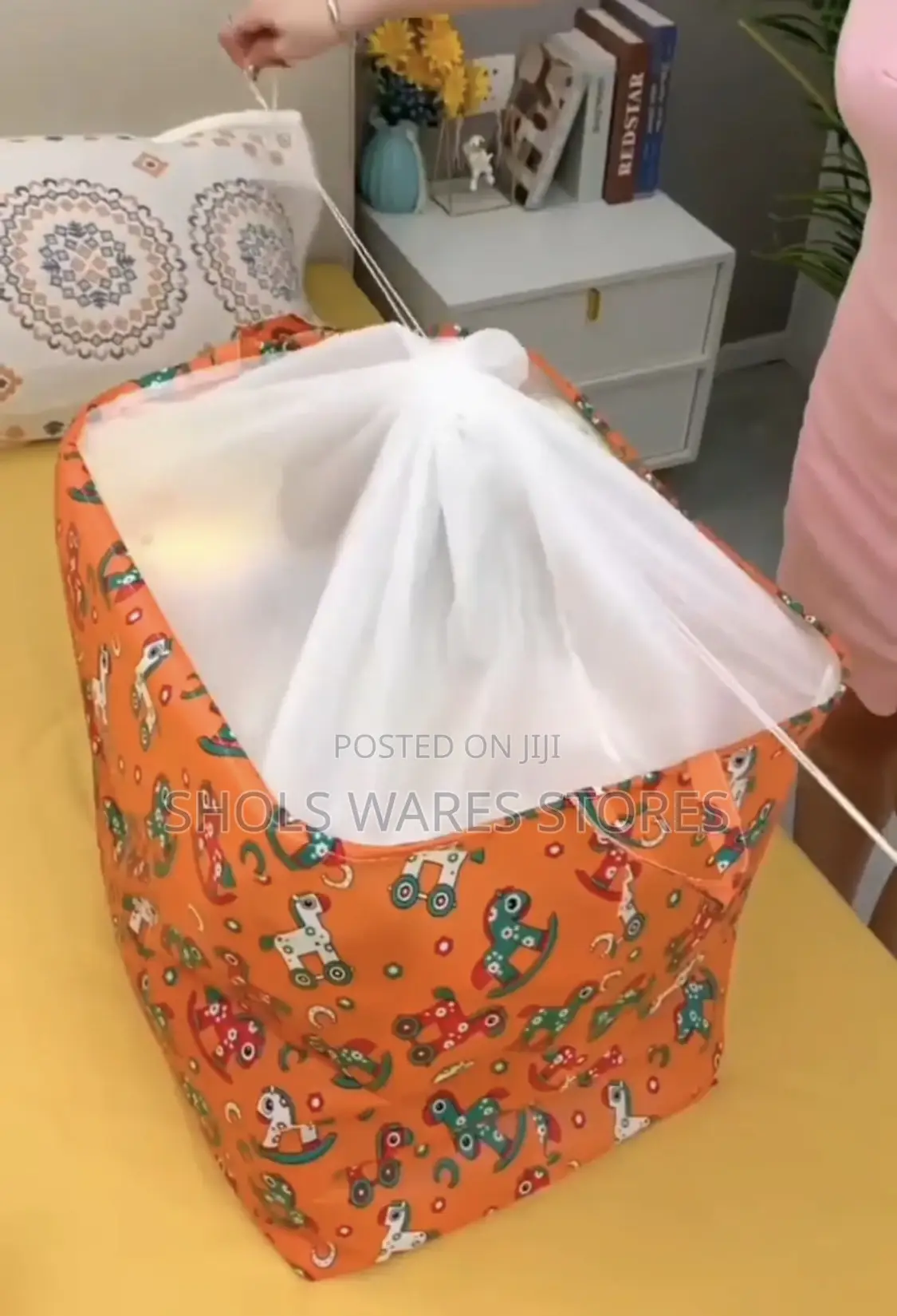 Large Storage Bag With Net Lid