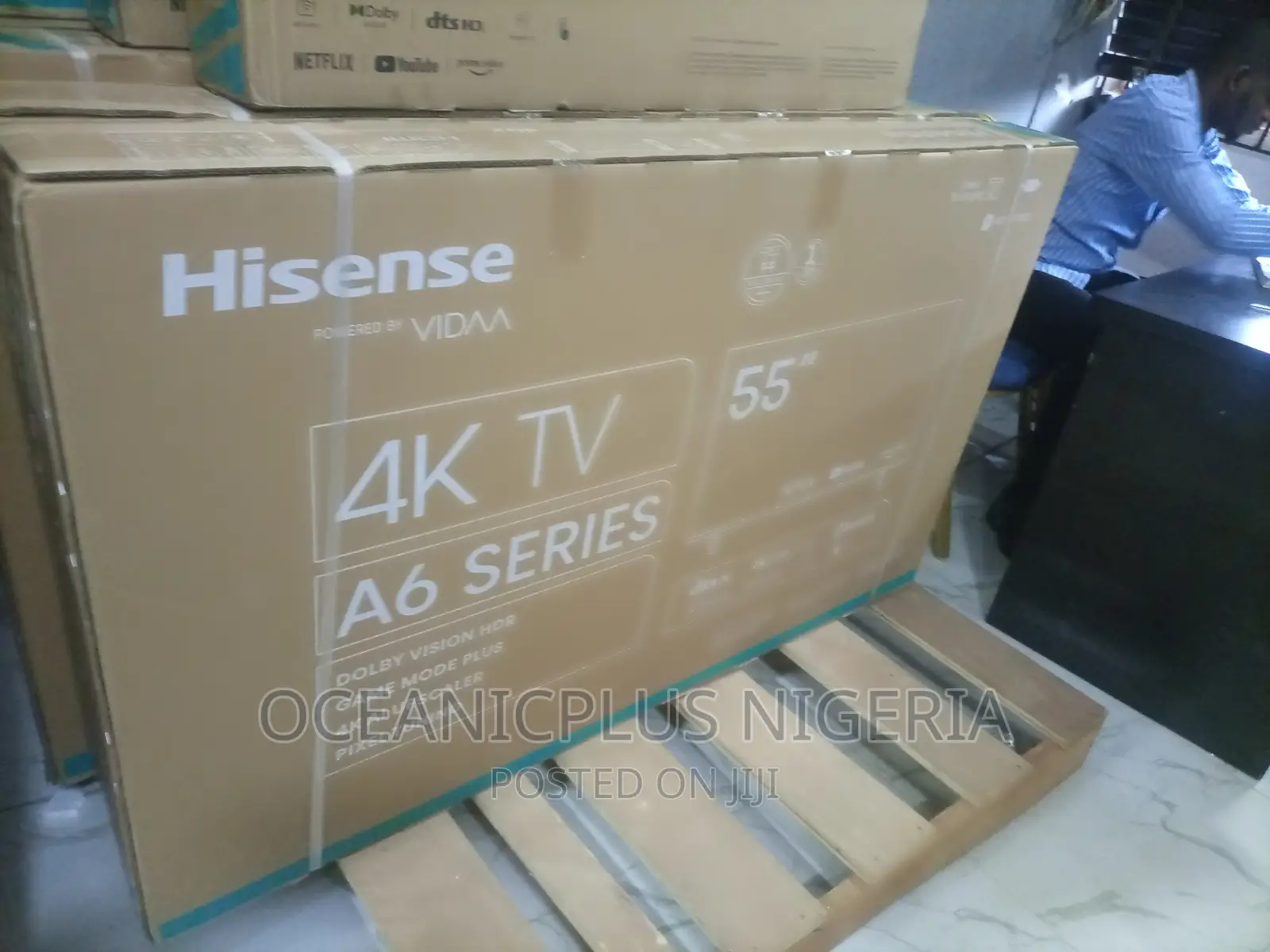 A6 Series Hisense 55'' Smart TV (F)