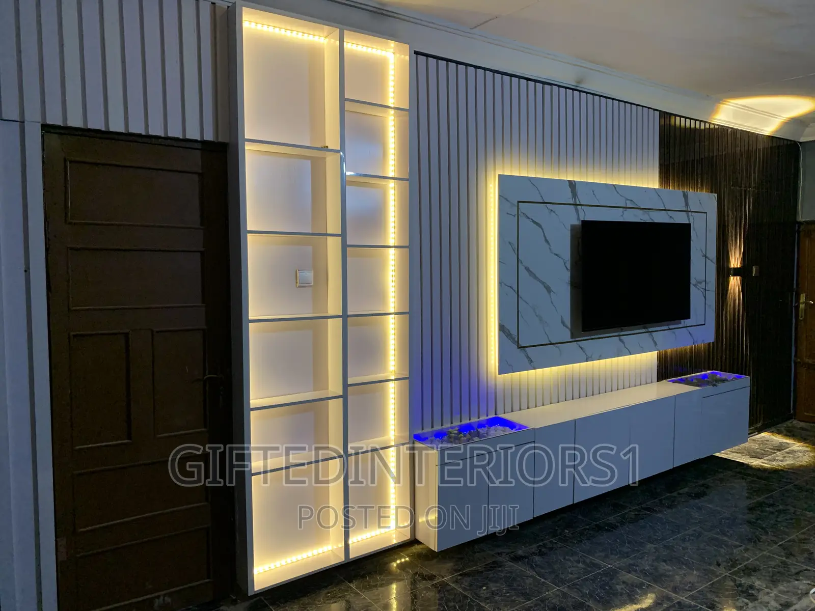 High Glossy Tv Console With Wall Cladding and LED Lights