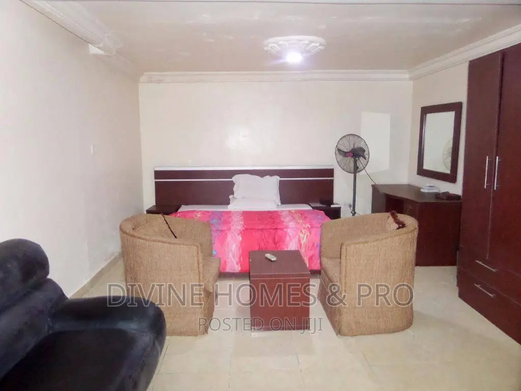 Furnished 16bdrm House in Garki Area 2 for sale