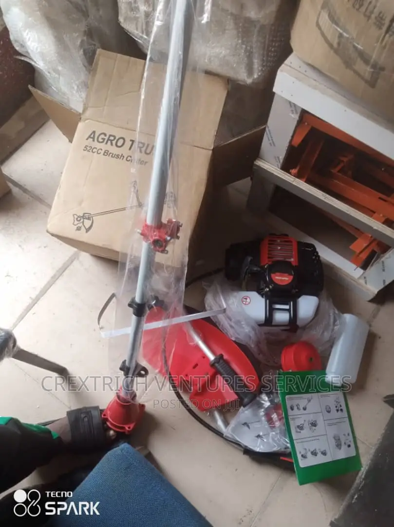 Brush Cutter/ Weeding Machine