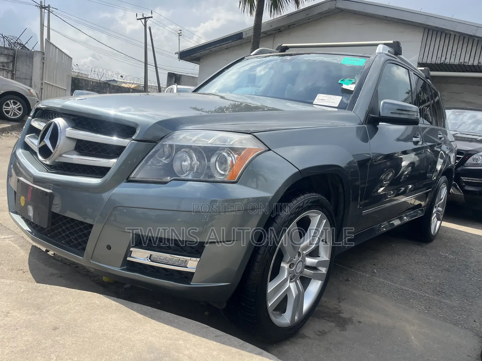 Mercedes-Benz GLK-Class 350 4MATIC 2012 Gray