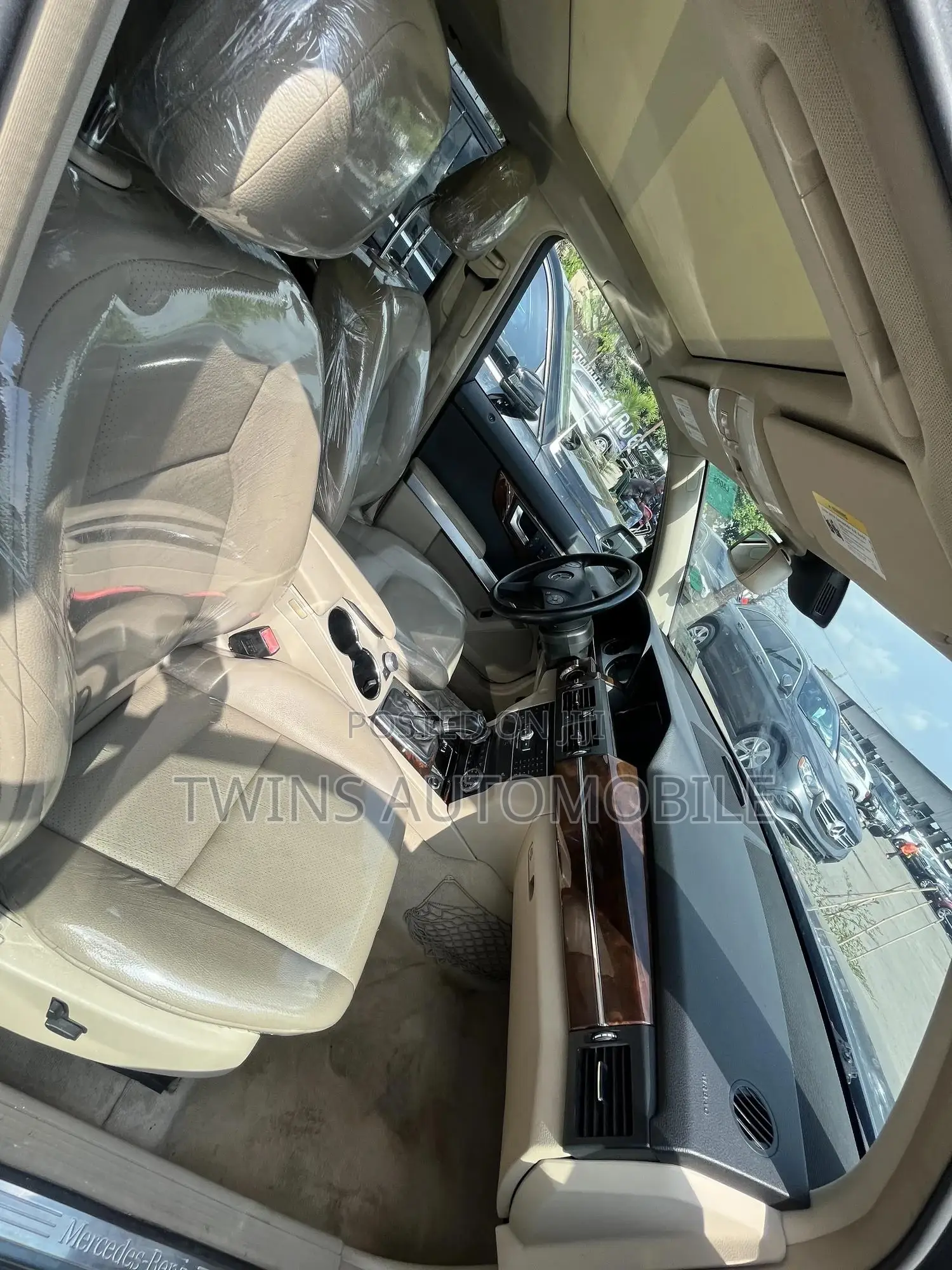 Mercedes-Benz GLK-Class 350 4MATIC 2012 Gray