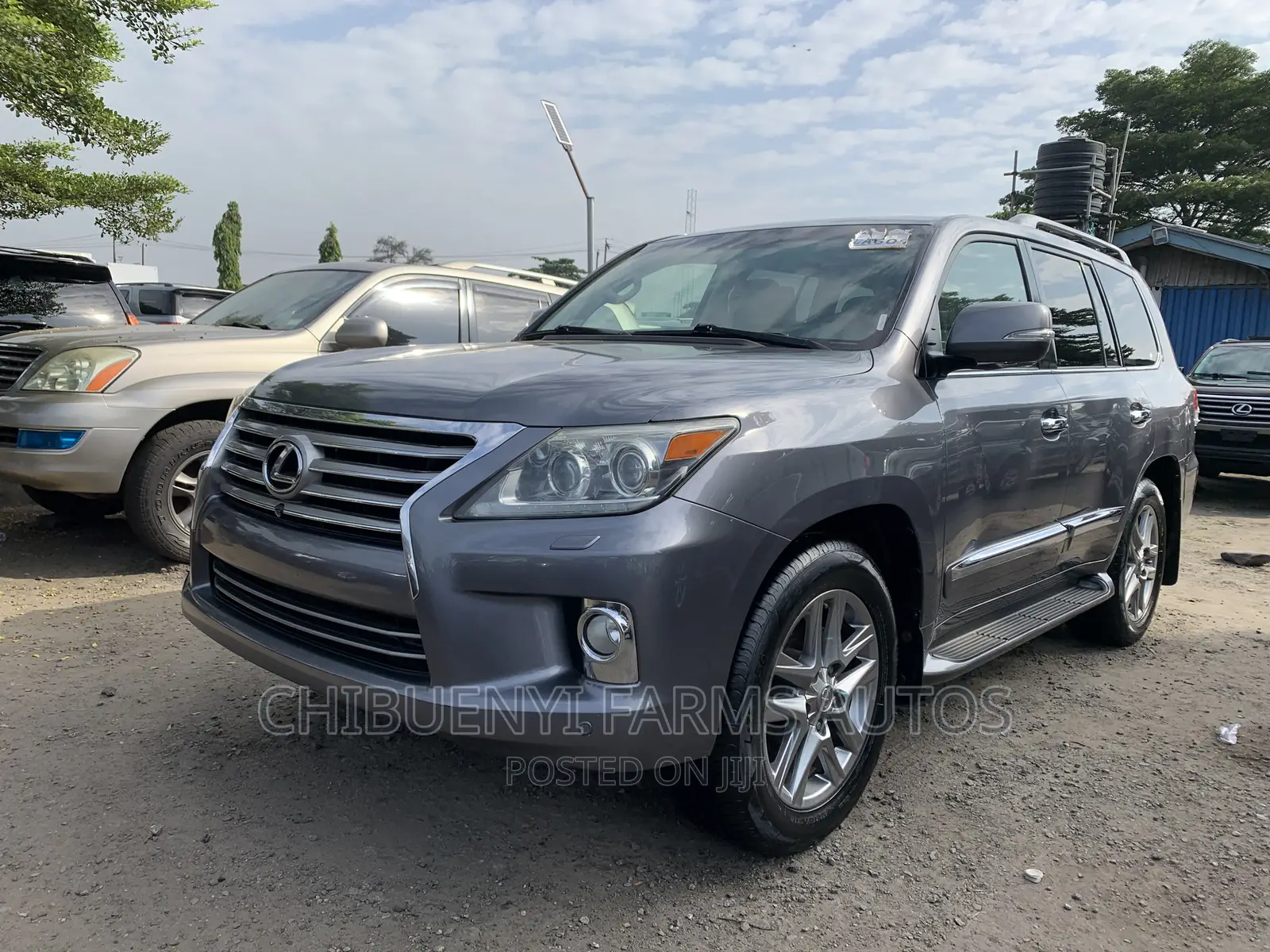 Lexus LX 570 AWD 2015 Gray