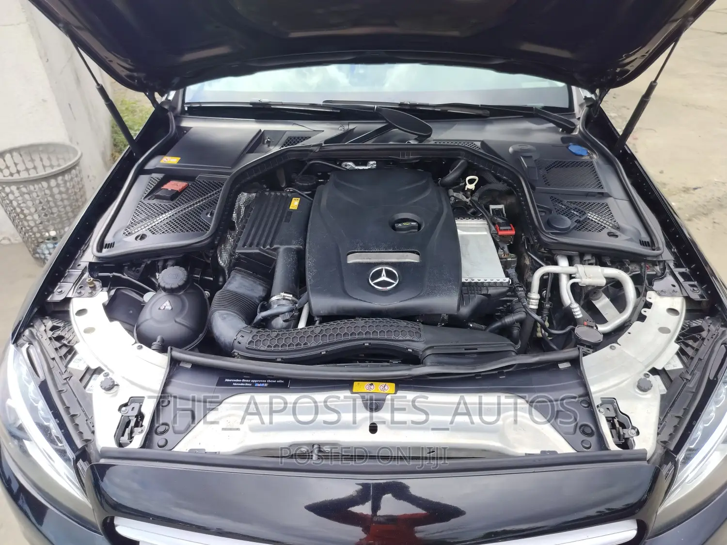Mercedes-Benz C300 2015 Black