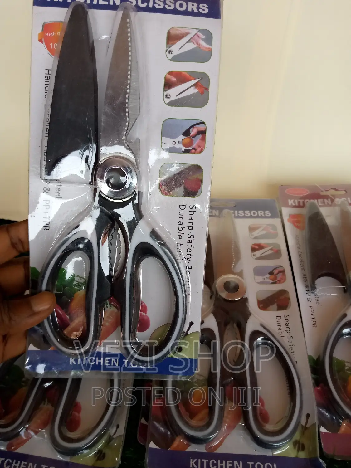 Kitchen Scissors for Chickens, Turkey