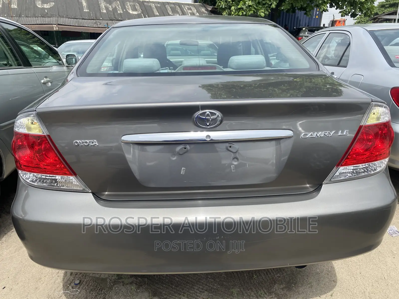 Toyota Camry 2006 Gray