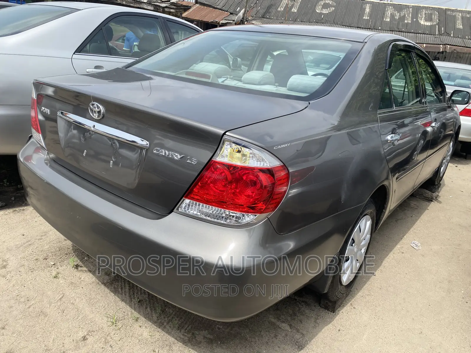 Toyota Camry 2006 Gray