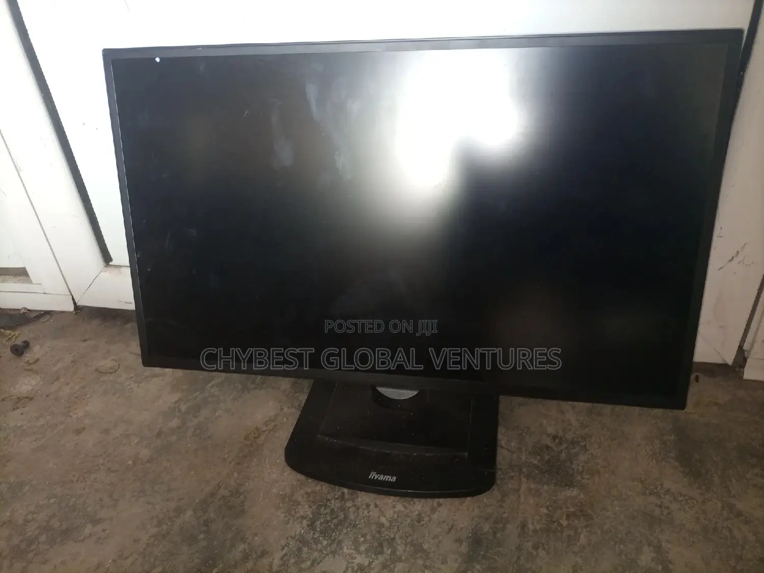 24 Inches Iiyama Monitor