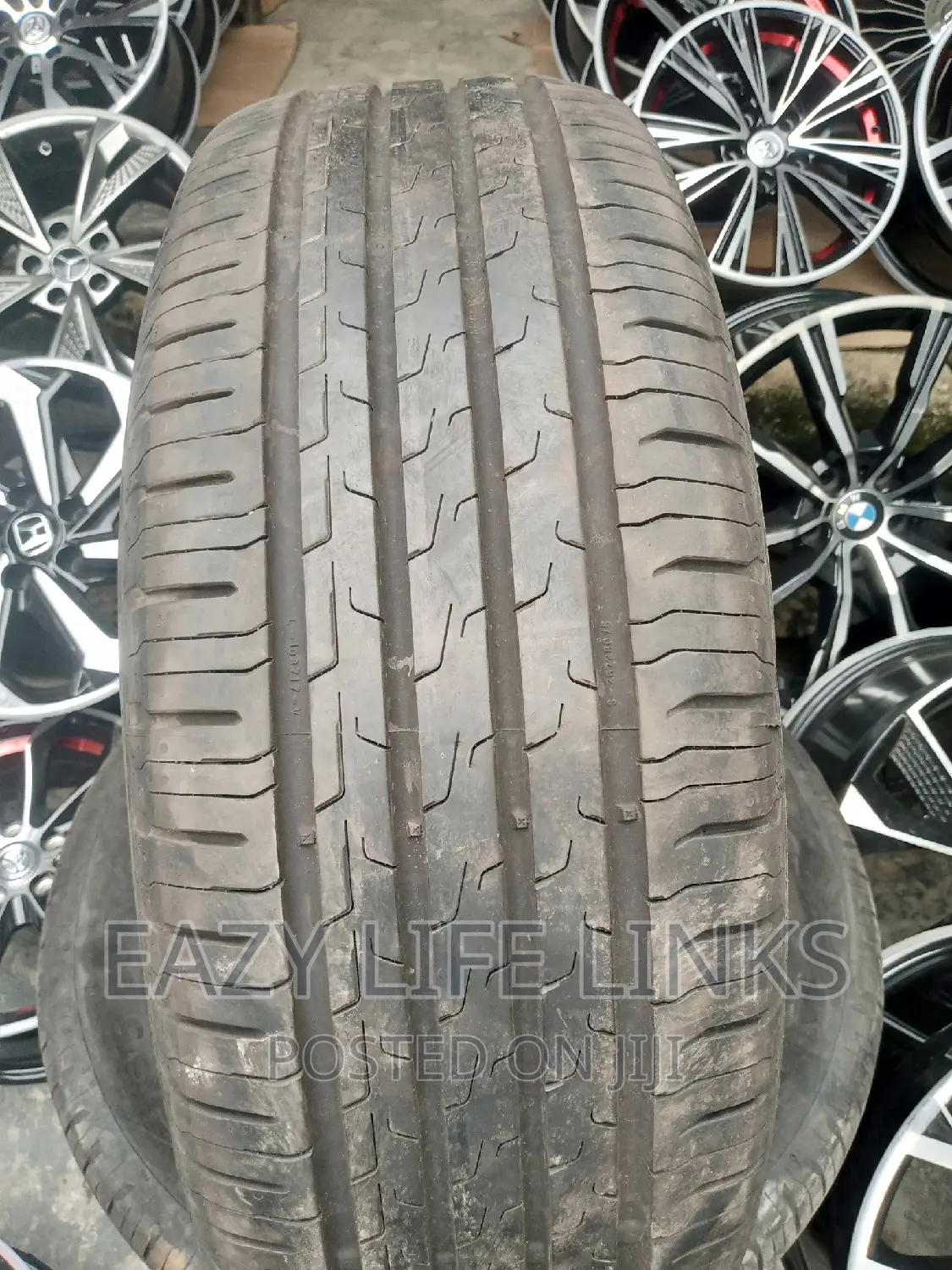 215/55r17 Tokunbo Tires