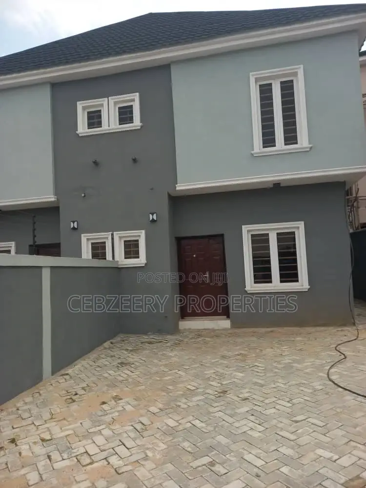 4bdrm Duplex in Ojodu for sale