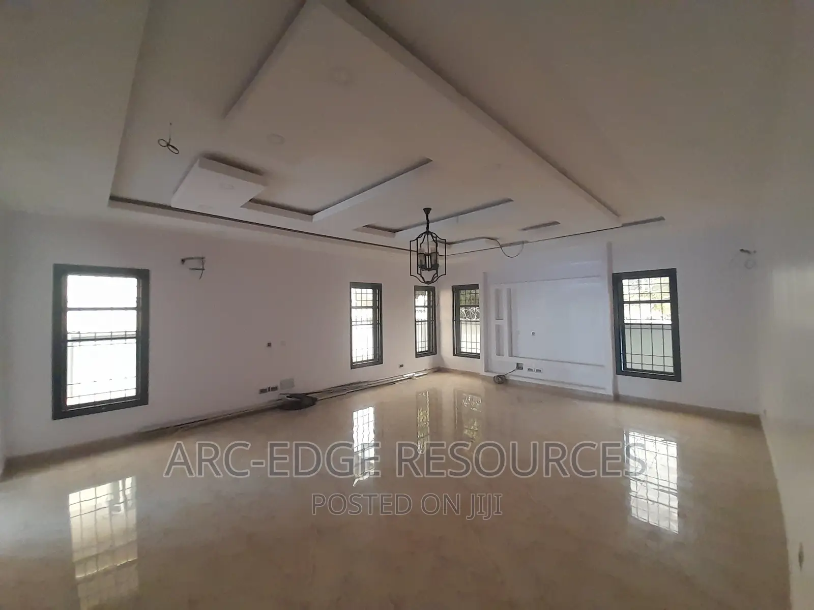 6bdrm Duplex in Ago Palace for sale