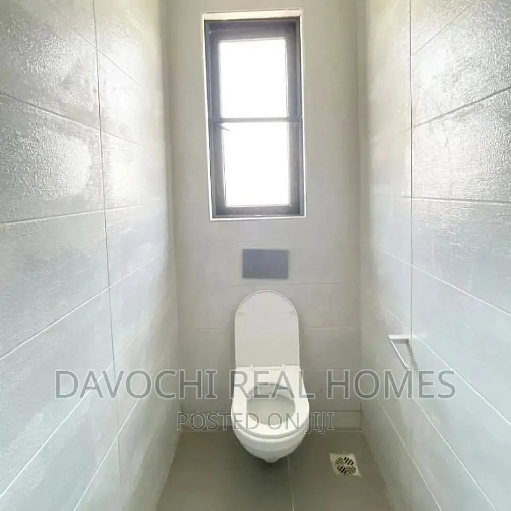 2bdrm Apartment in Lekki Phase One for rent