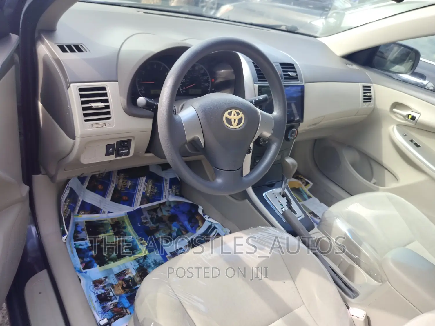 Toyota Corolla LE 4dr Sedan (1.8L 4cyl 4A) 2010 Gray