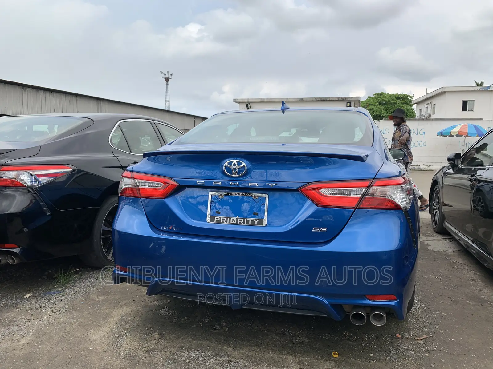Toyota Camry SE (2.5L 4cyl 8A) 2019 Blue