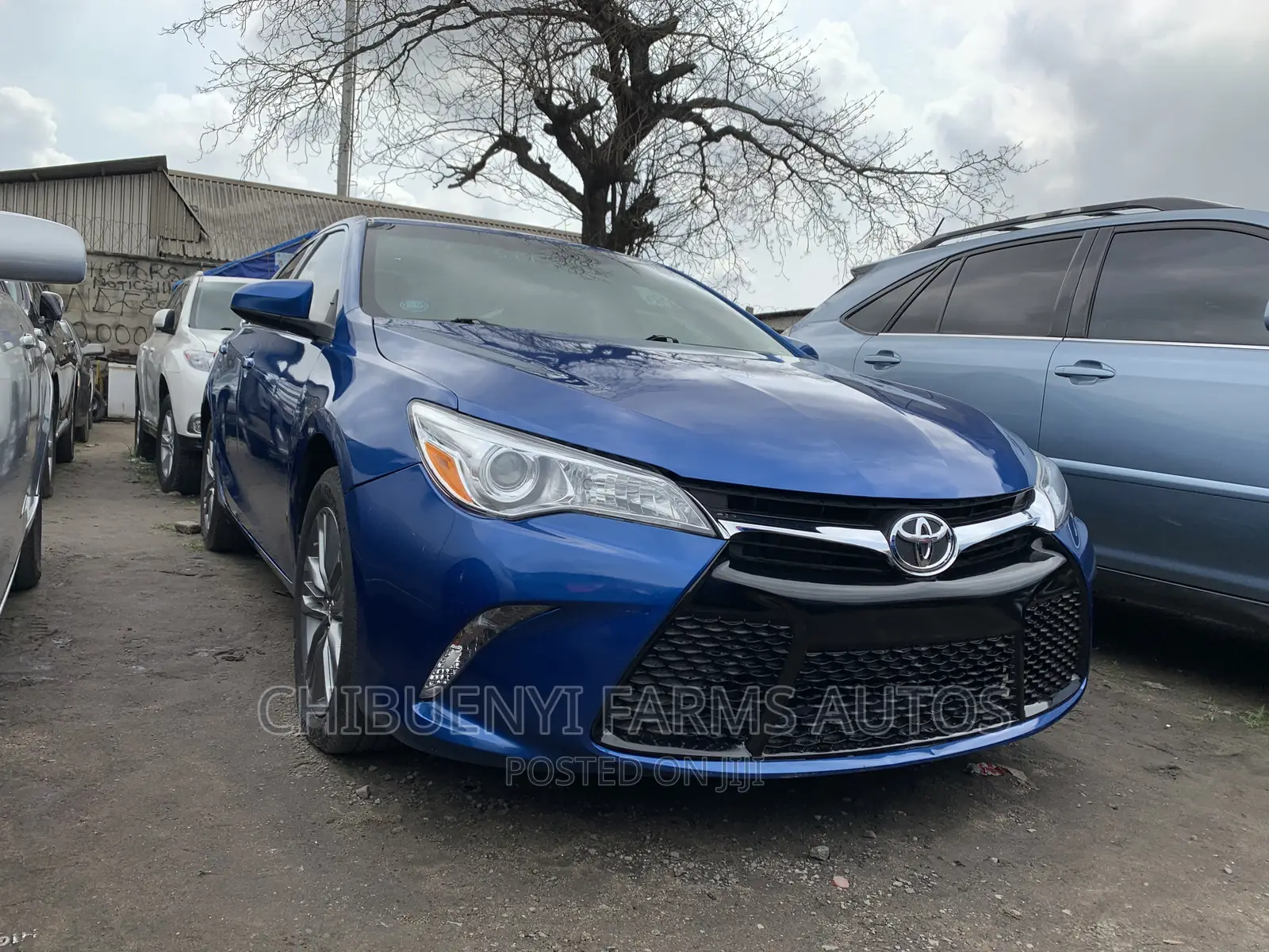 Toyota Camry 2016 Blue
